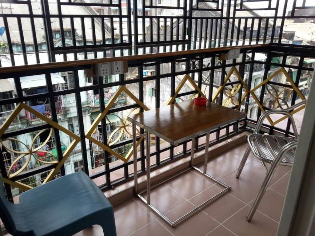 Chan Myae Guesthouse Yangon Exterior foto