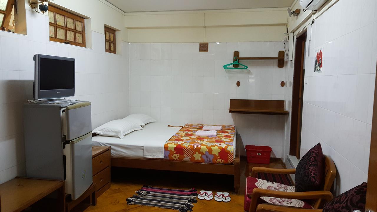 Chan Myae Guesthouse Yangon Exterior foto